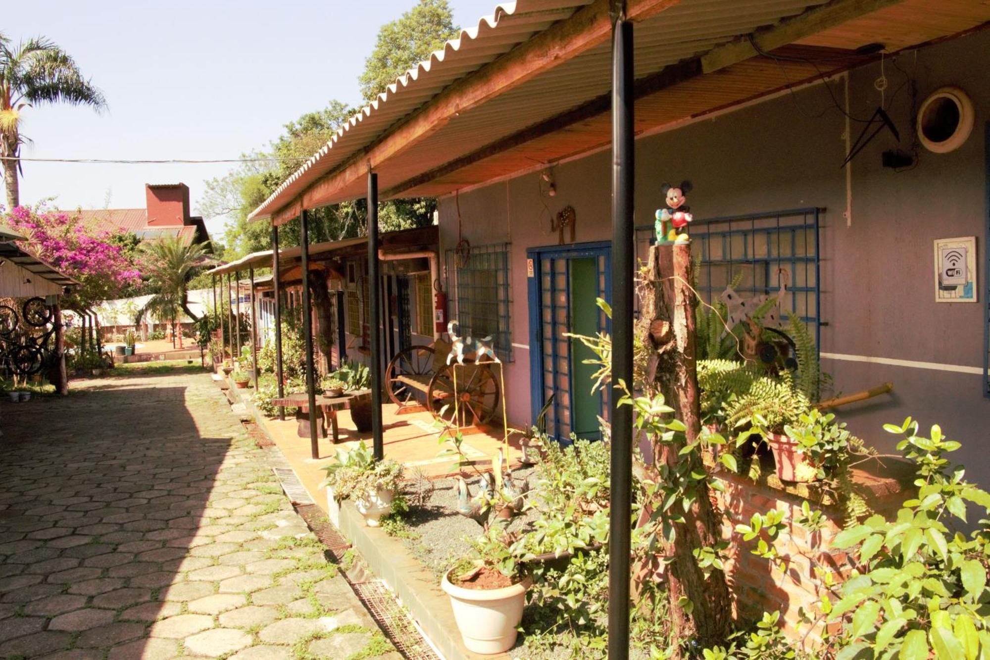 Pousada Miau Hotel Foz do Iguaçu Buitenkant foto